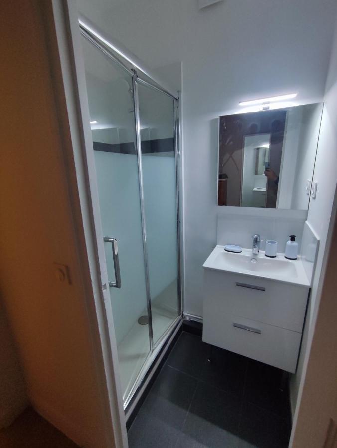 Logement Entier:Asnieres Sur Seine Exterior photo